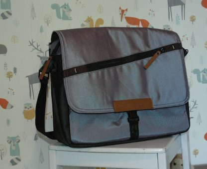 UN28 Mutsy luiertas Urban Nomad glanzend lichtblauw - Afbeelding 2