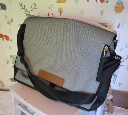 UN31 Mutsy luiertas Urban Nomad grijs/blauw