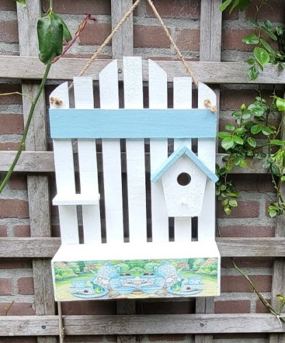 Leuk decoratief voederhuisje 017