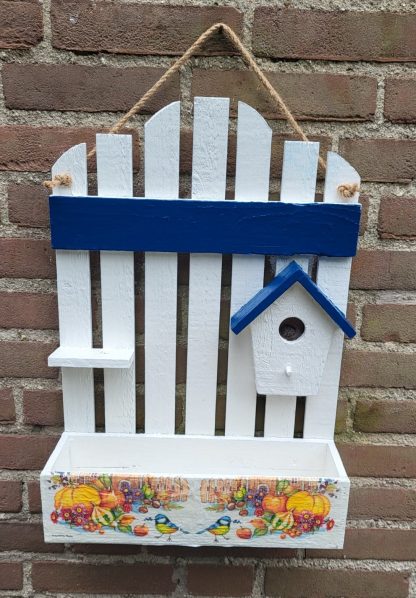 Leuk decoratief voederhuisje h001