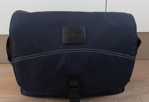 TR04 Mutsy Transit donkerblauw SALE