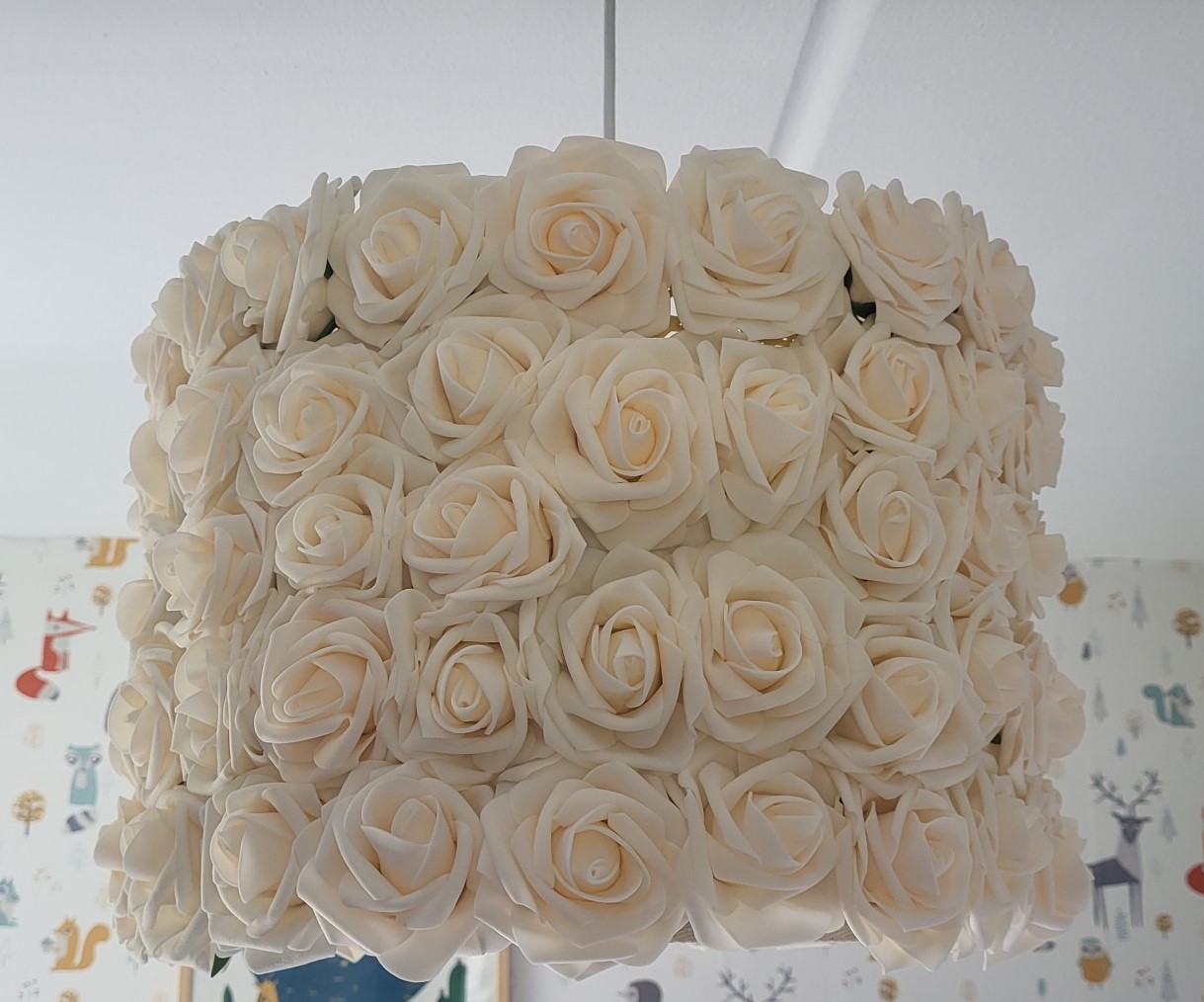 A. Lampenkap webbing rozen wit